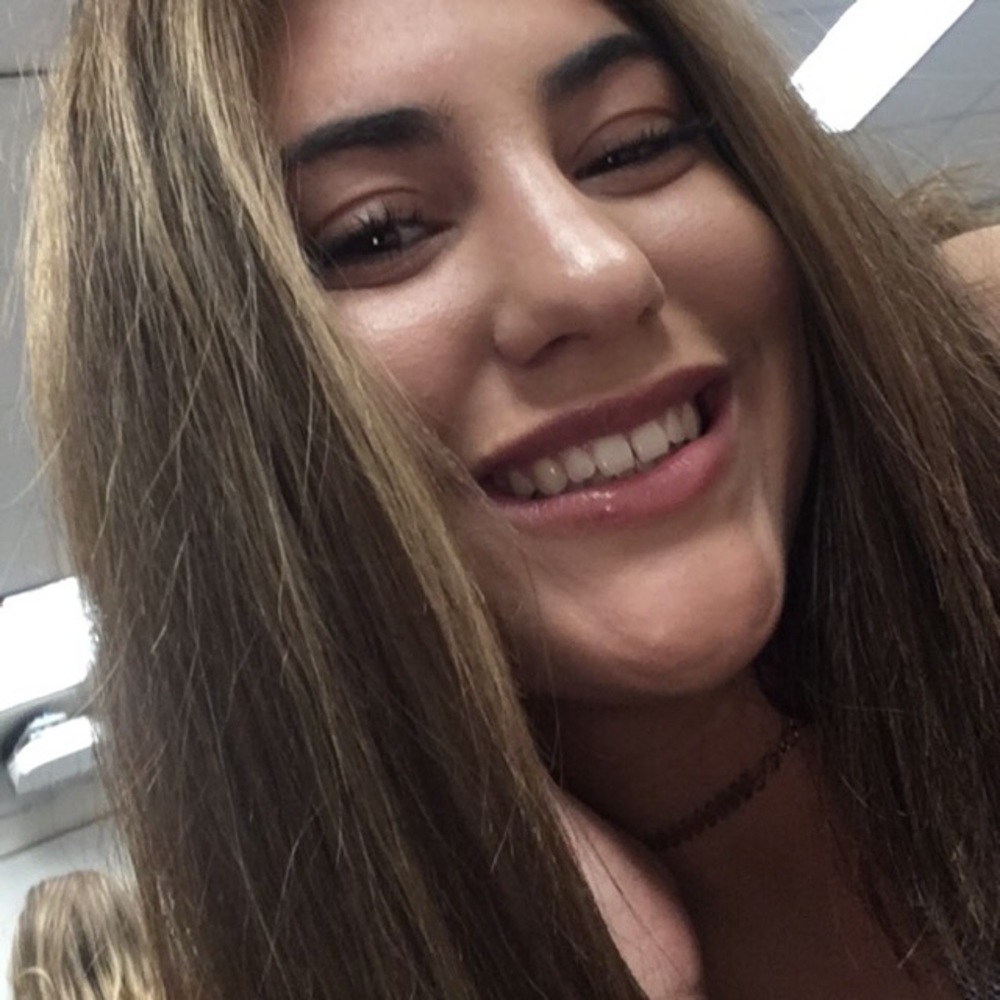 Meet your Posher, Tay